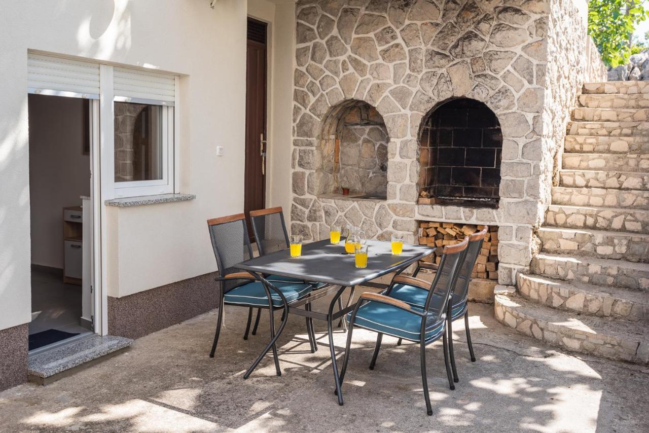 Apartments Omorfia Kraljevica Exterior foto